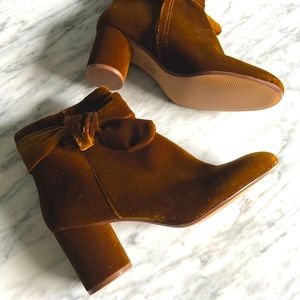 Madewell velvet boots BNWOT
